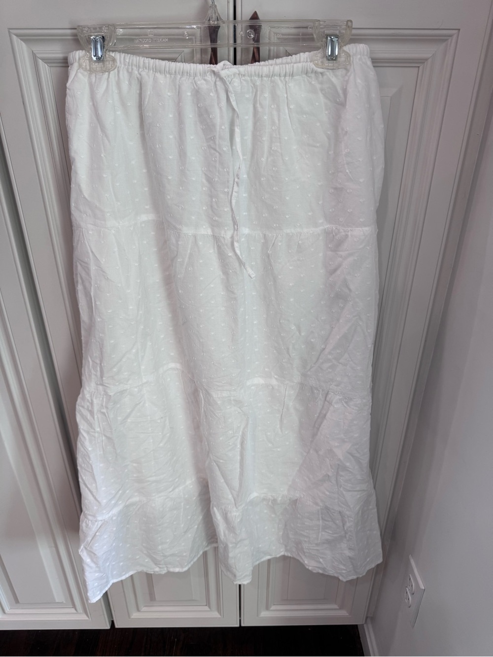 Hollister White Tiered A-Line Maxi Skirt